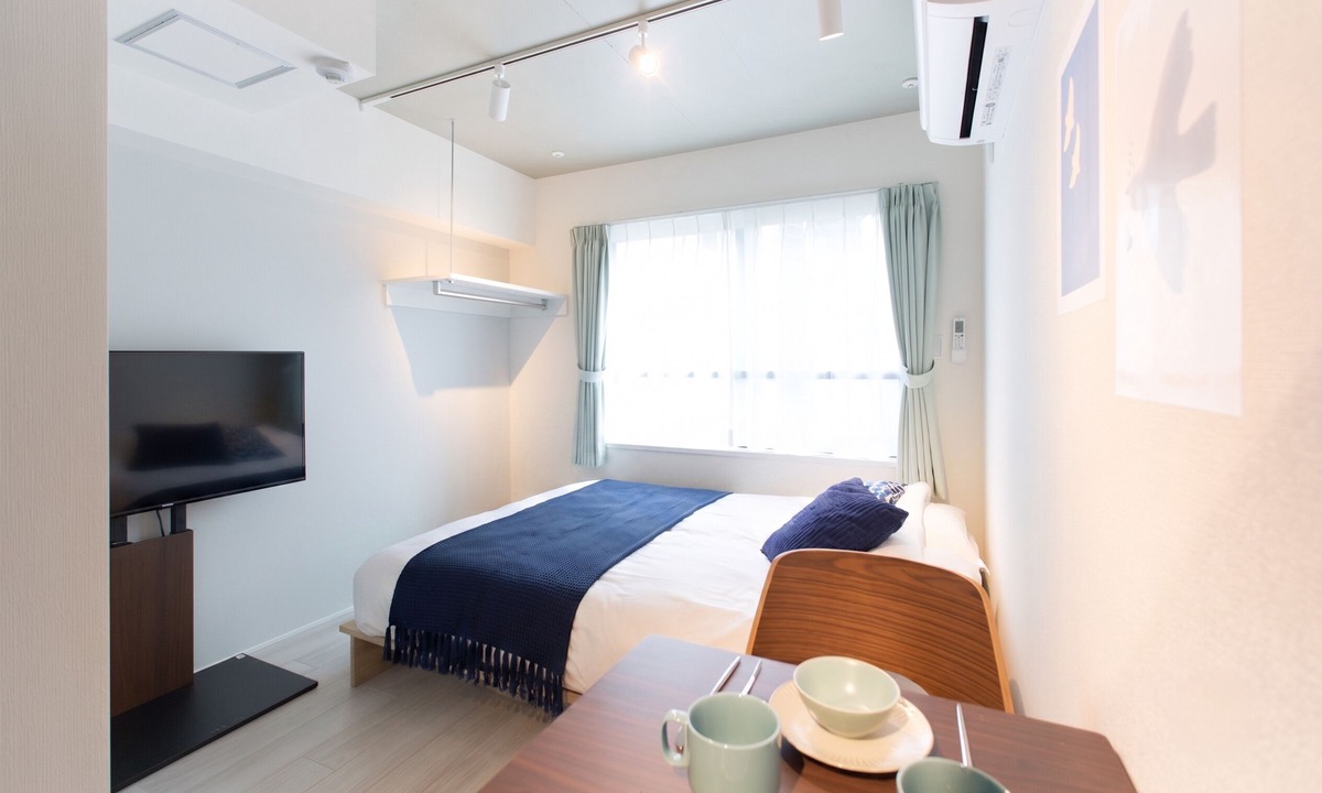 Setagaya Apartment | Bellie Sangenjaya by Tranova