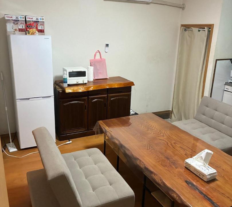Yakushima Apartment | 楠川温泉すぐ近くの宿 一棟貸切 個室5室 キッチン付き