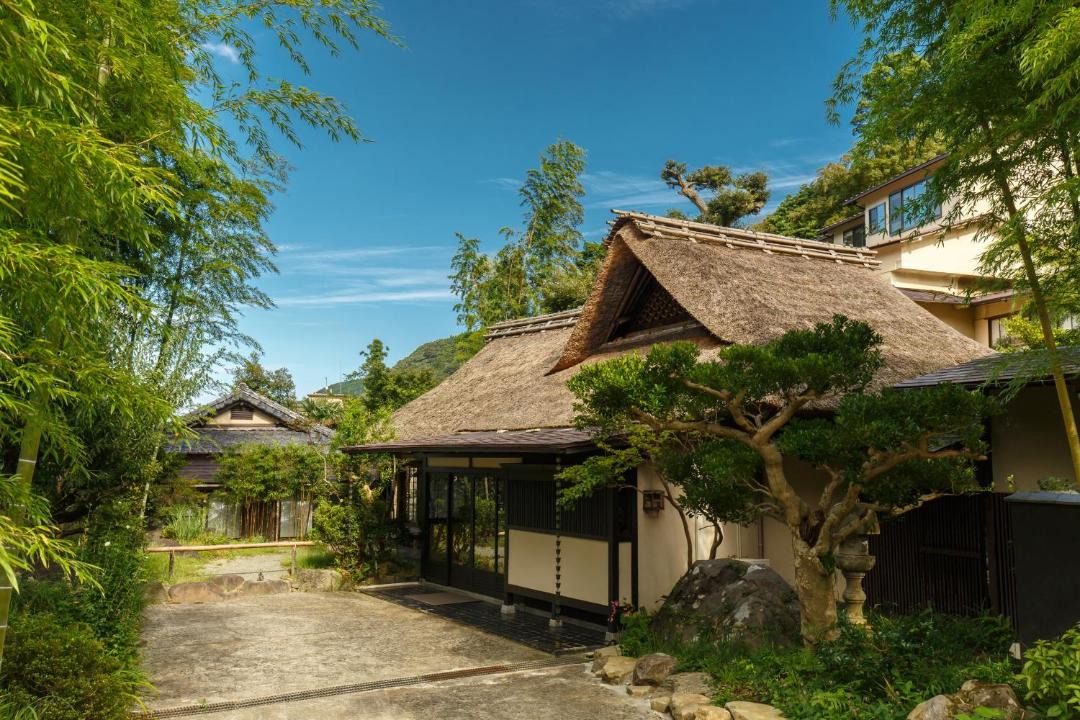 Yumoto Hotel | はるのひかり
