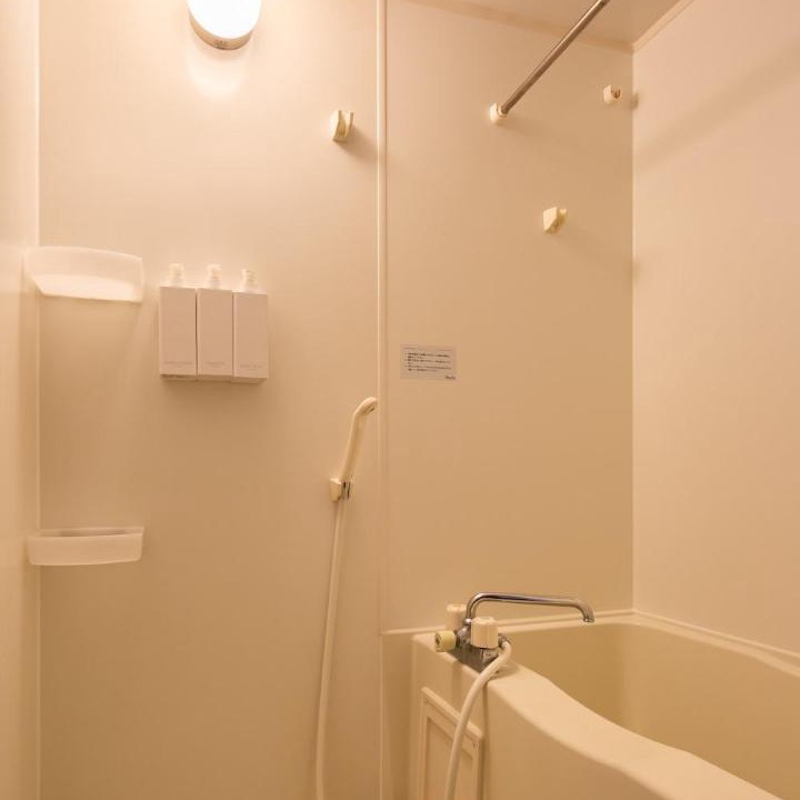 Naka Ward Apartment | trive osu akamon 401 名古屋大須商店街の中にあるミニマム宿泊施設
