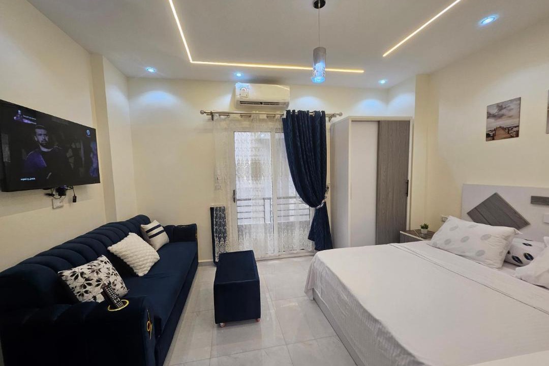 Village Road Apartment | Studio in Magawish Hurghada