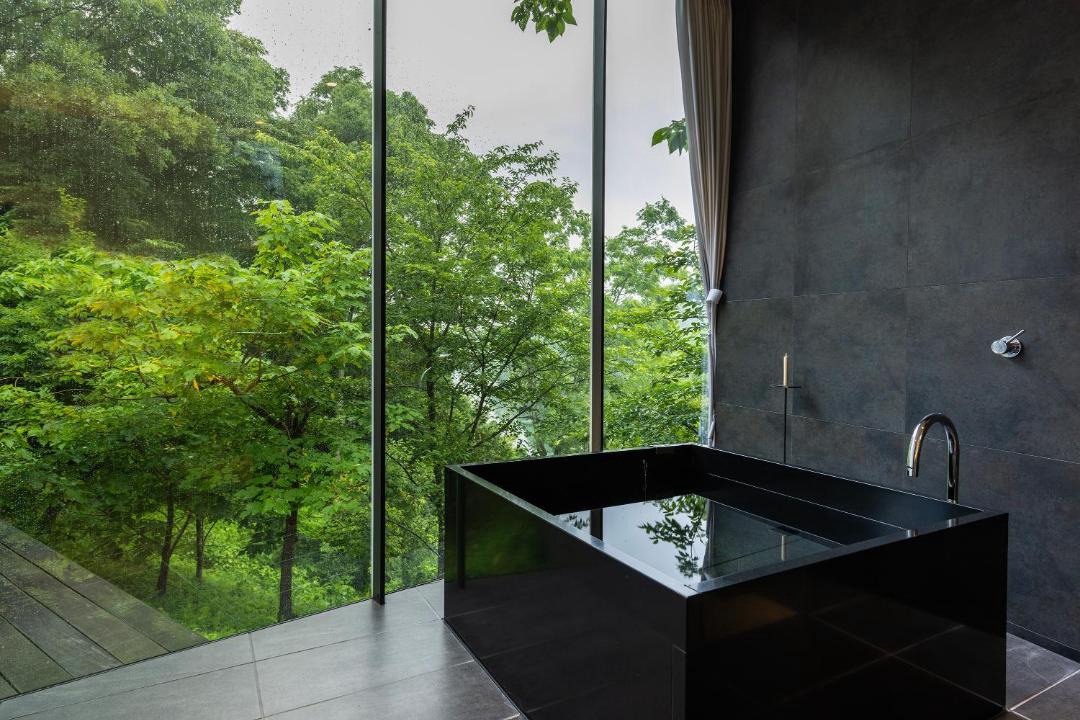 Tobe-cho Hotel | 時地人 - JIJIJIN Matsuyama