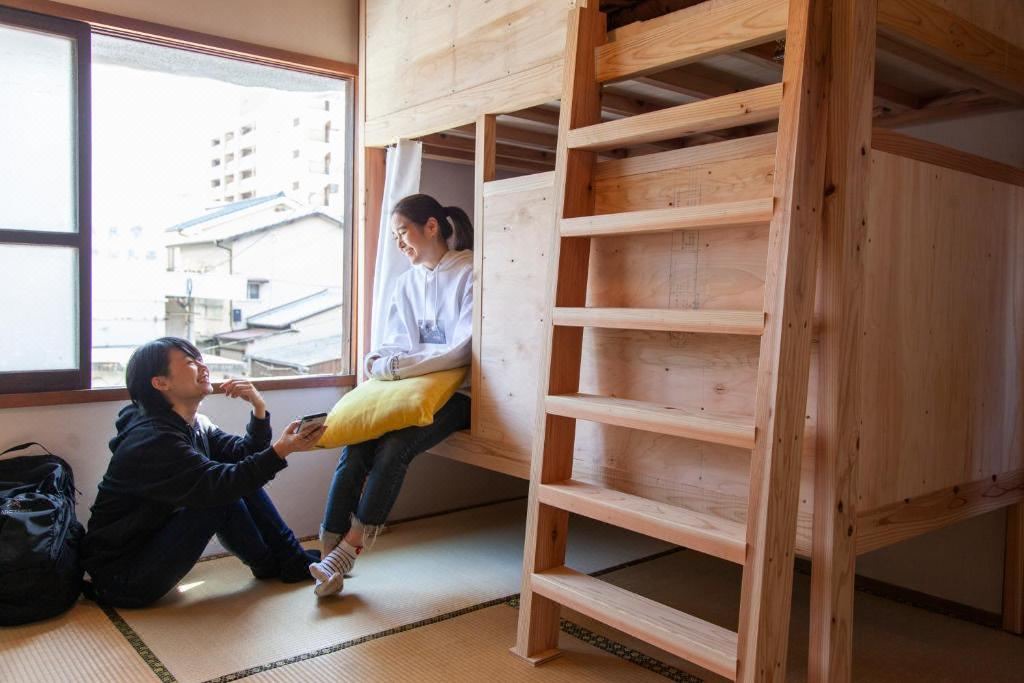 Photo of Human In Picture in Hakata-ku
