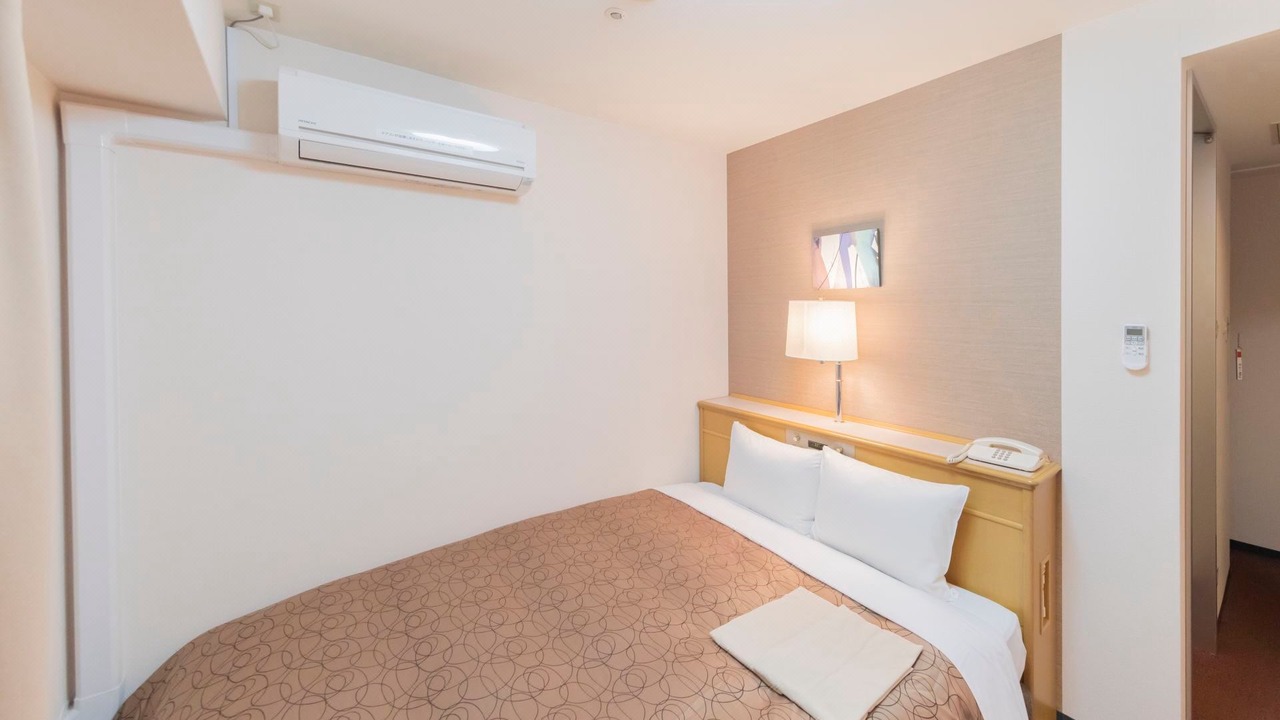 Photo of Bedroom in Esaka