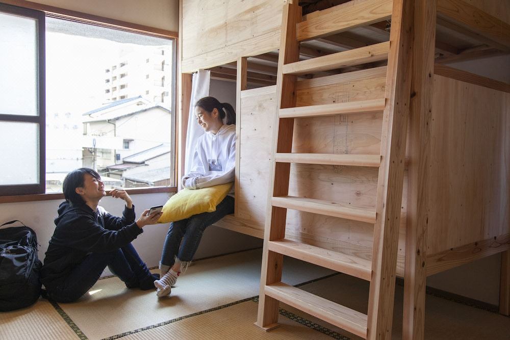 Photo of Human In Picture in Hakata-ku
