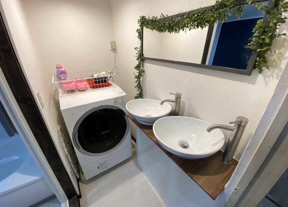 Photo of Bathroom in Chinatown
