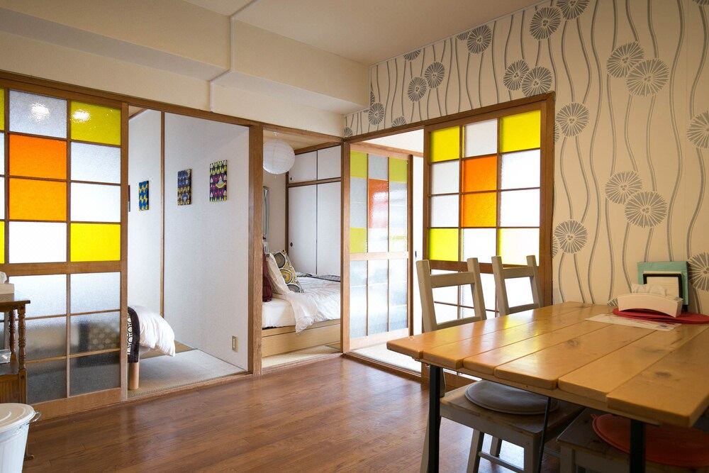 Photo of Livingroom in Hakataekihigashi
