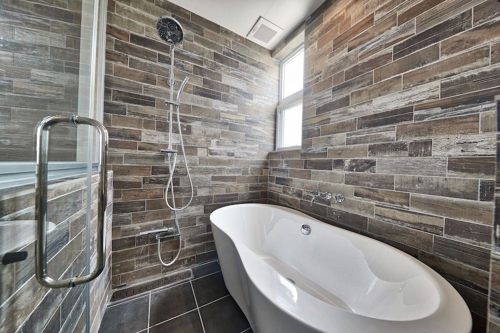 Photo of Bathroom in Unten