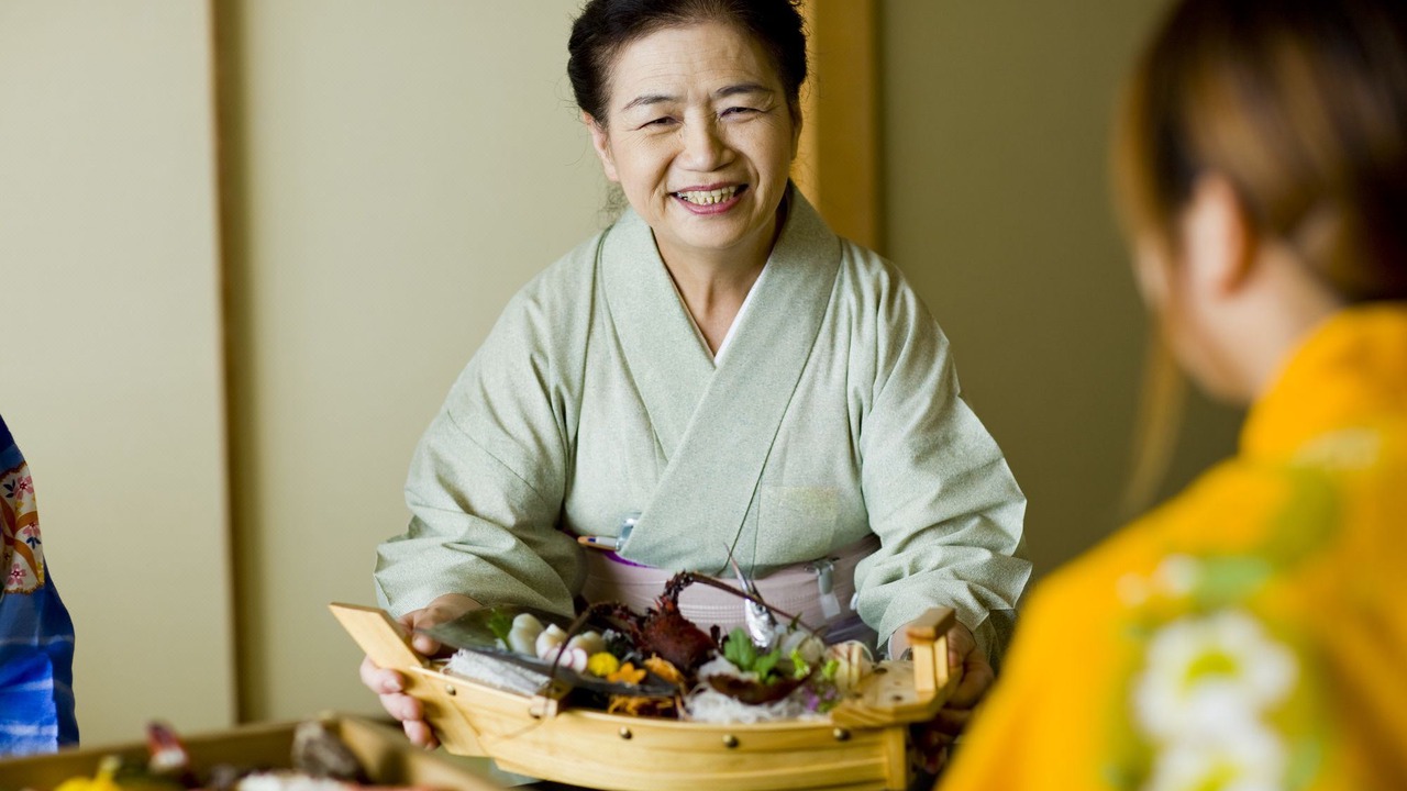 Photo of Human In Picture in Gamagori