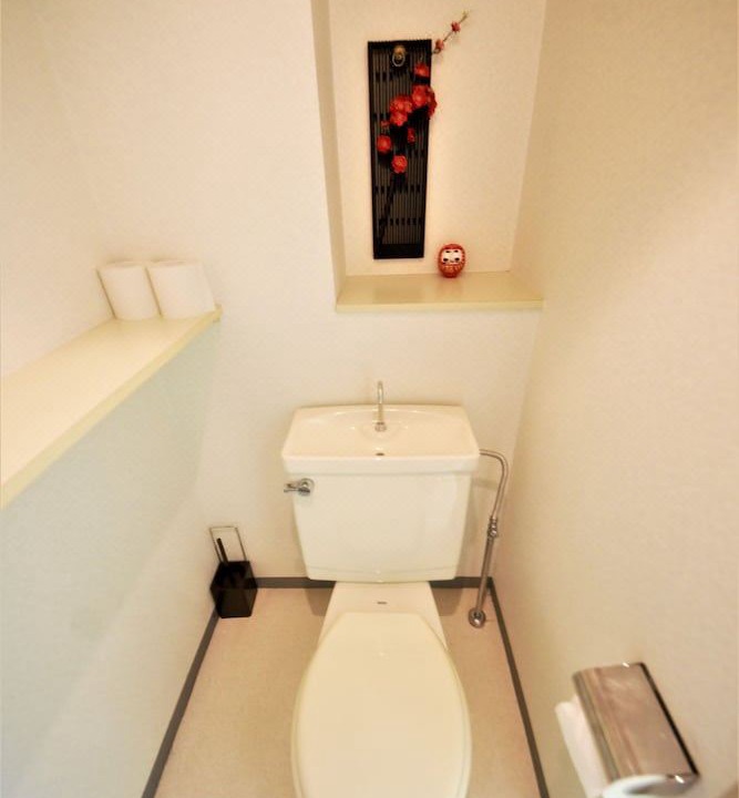 Photo of Bathroom in Kamiikebukuro