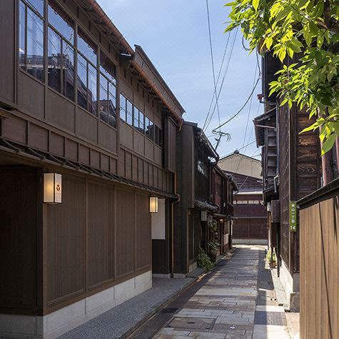 Photo of Buildings in Higashiyama Higashi Chaya District