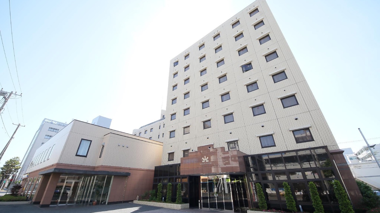 Photo of Buildings in Hanamigawa