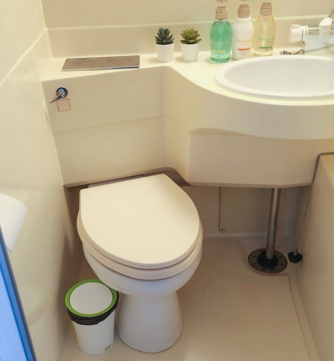 Photo of Bathroom in Hakataekihigashi