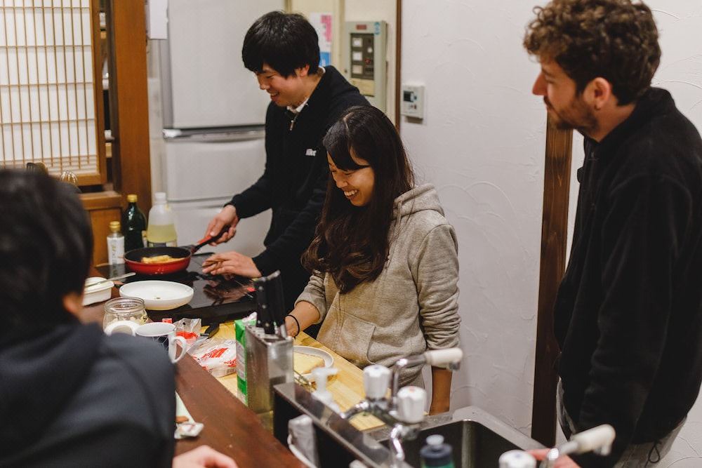 Photo of Human In Picture in Matsumoto
