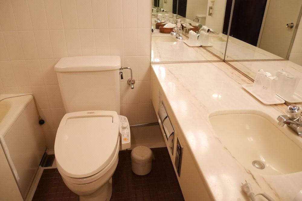 Photo of Bathroom in Chinatown