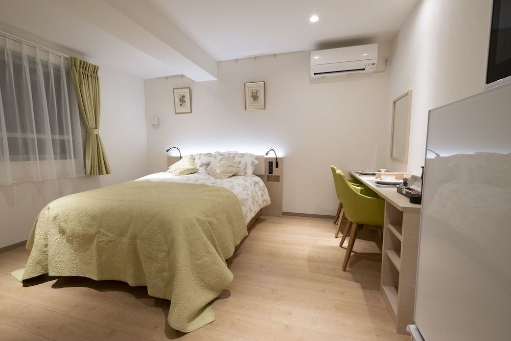 Photo of Bedroom in Nishi-Shinjuku