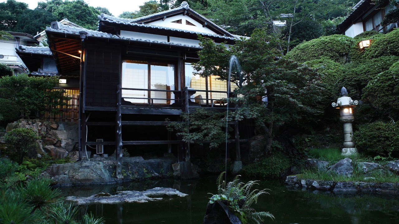 Photo of Buildings in Konpira Onsen