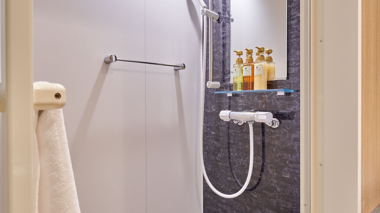 Photo of Bathroom in Nishi