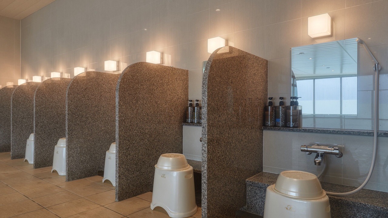 Photo of Bathroom in Onna