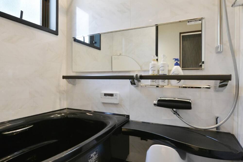 Photo of Bathroom in Ikejiri