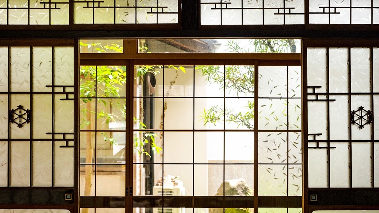 Photo of Others in Ozu