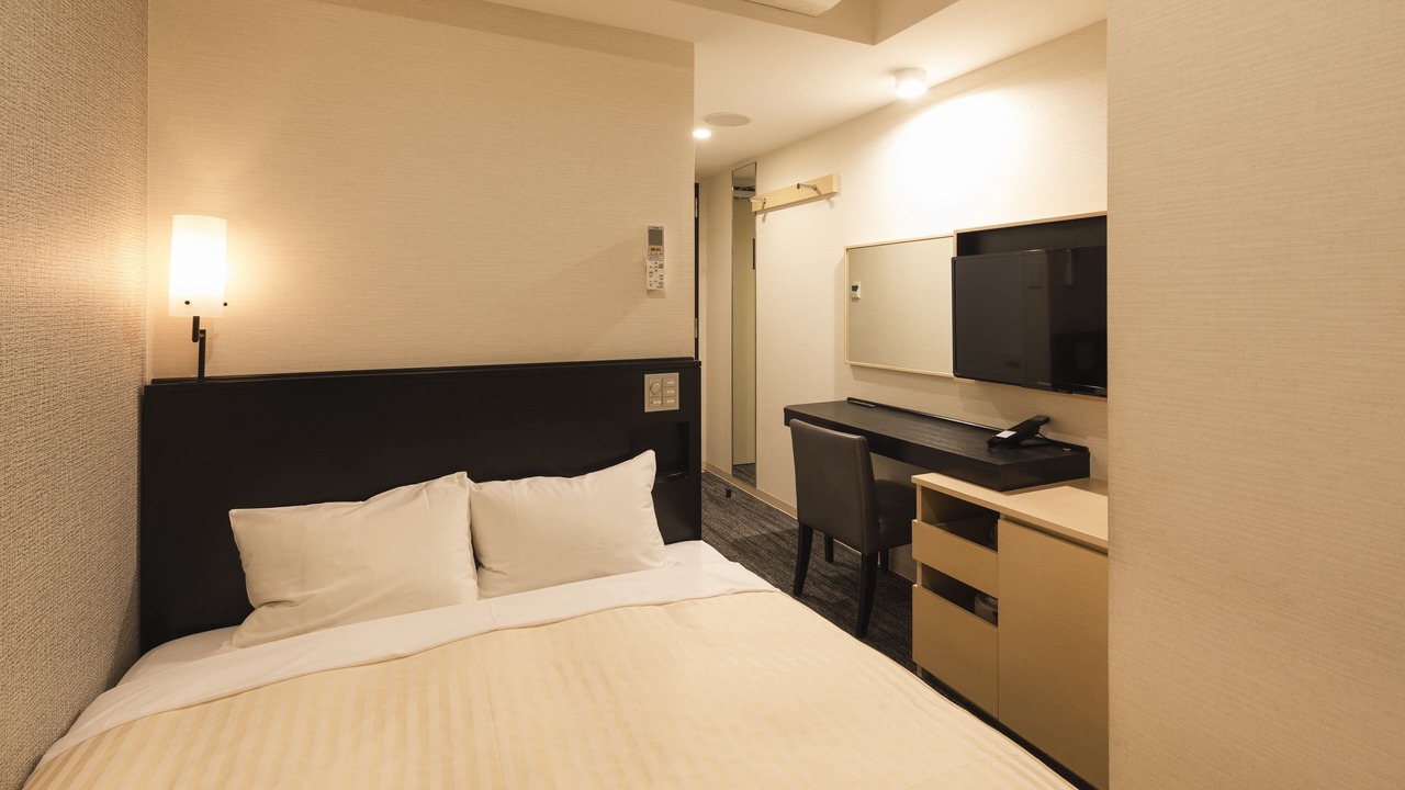 Photo of Bedroom in Minato