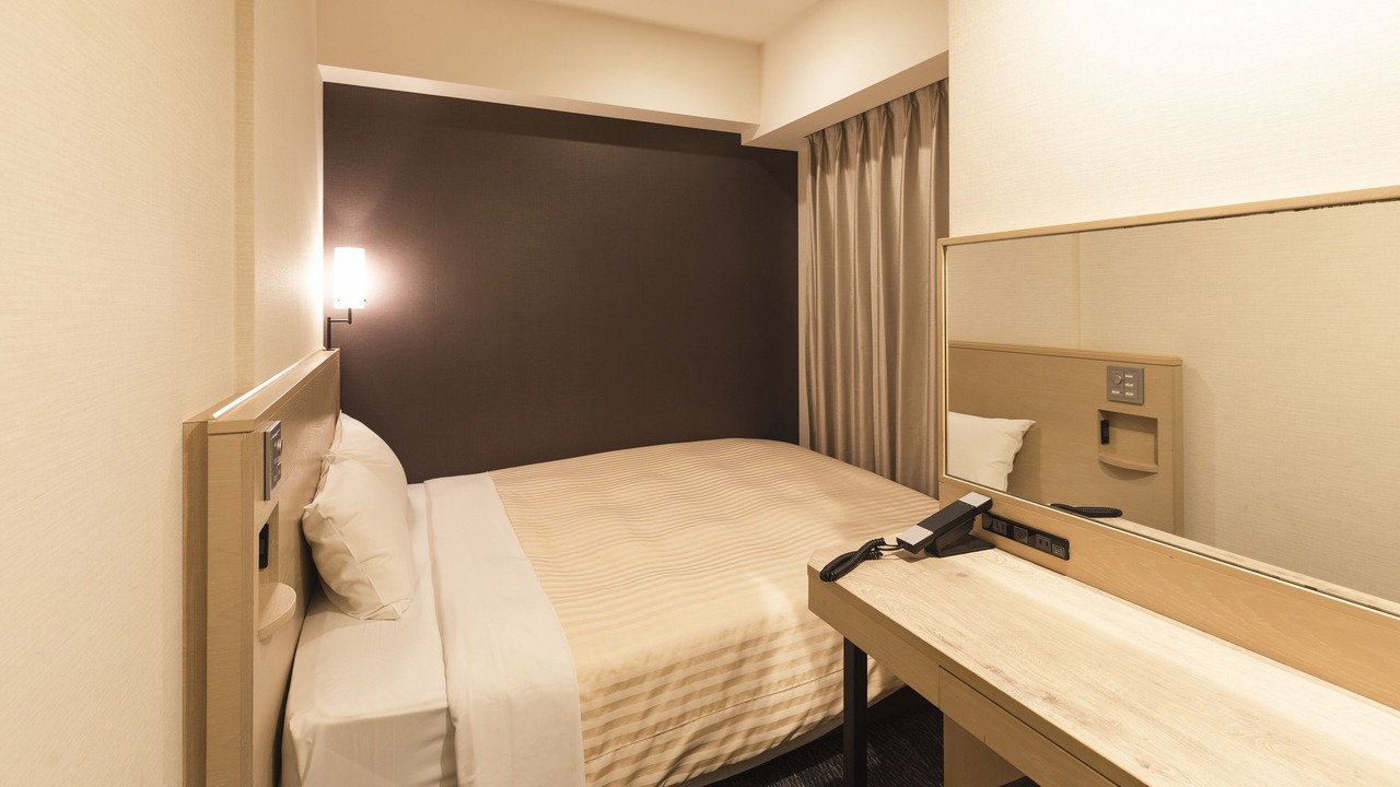 Photo of Bedroom in Minato