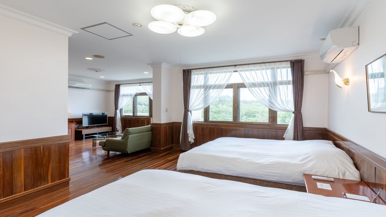 Photo of Bedroom in Ada