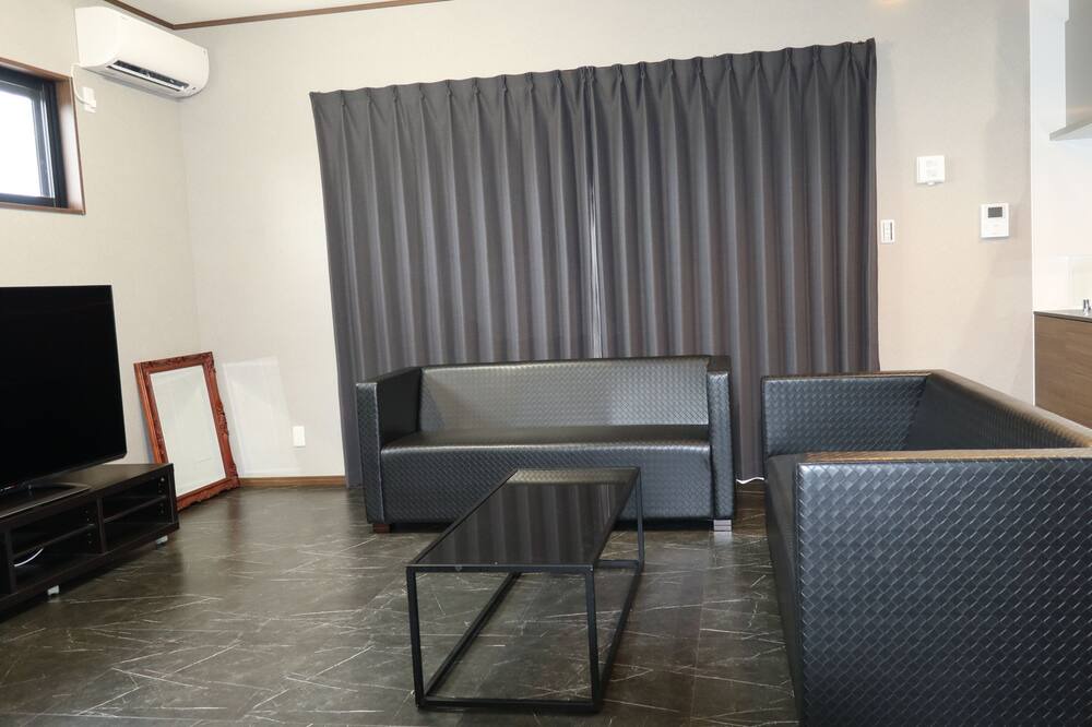 Photo of Livingroom in Hanagusuku