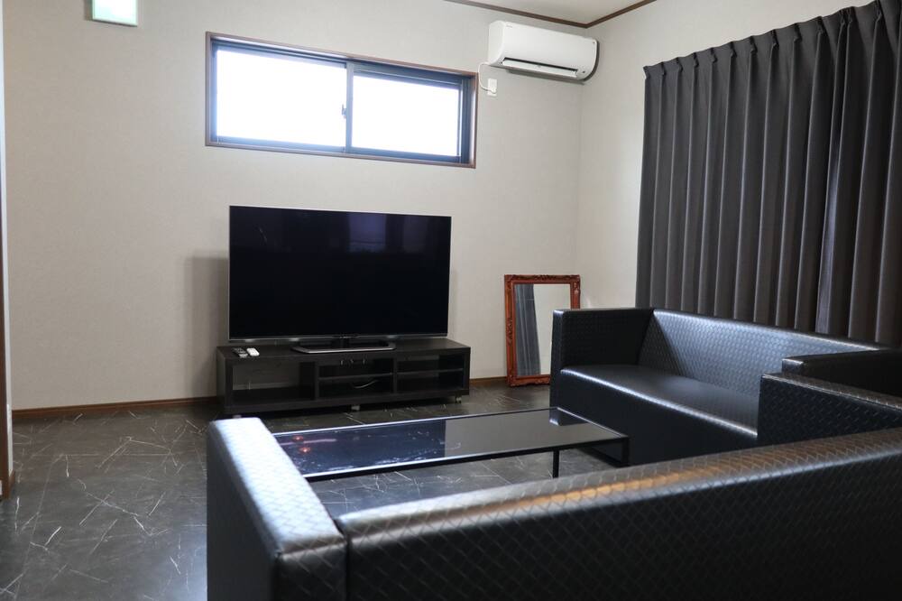 Photo of Livingroom in Hanagusuku