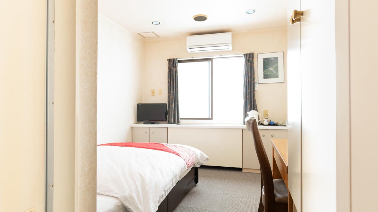 Photo of Bedroom in Iriya