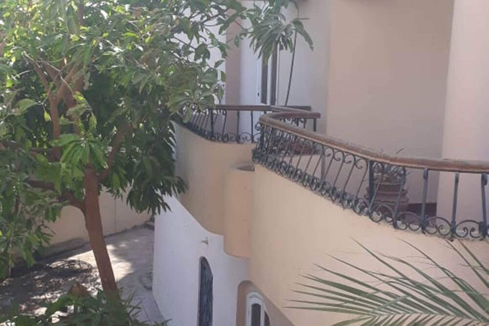 Photo of Patio Balcony in Luxor