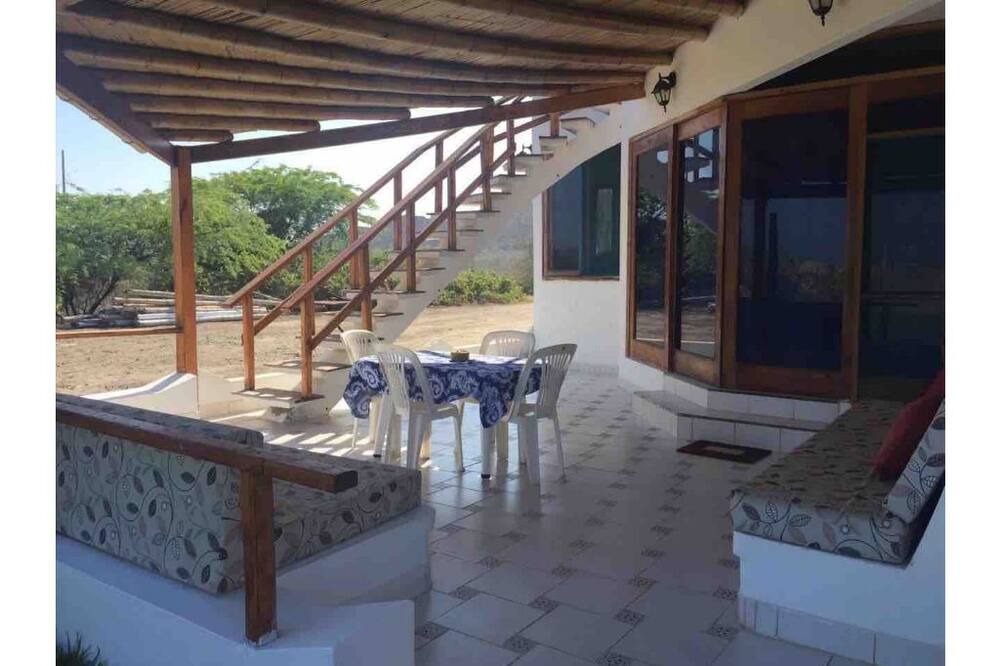Photo of Patio Balcony in Punta Sal