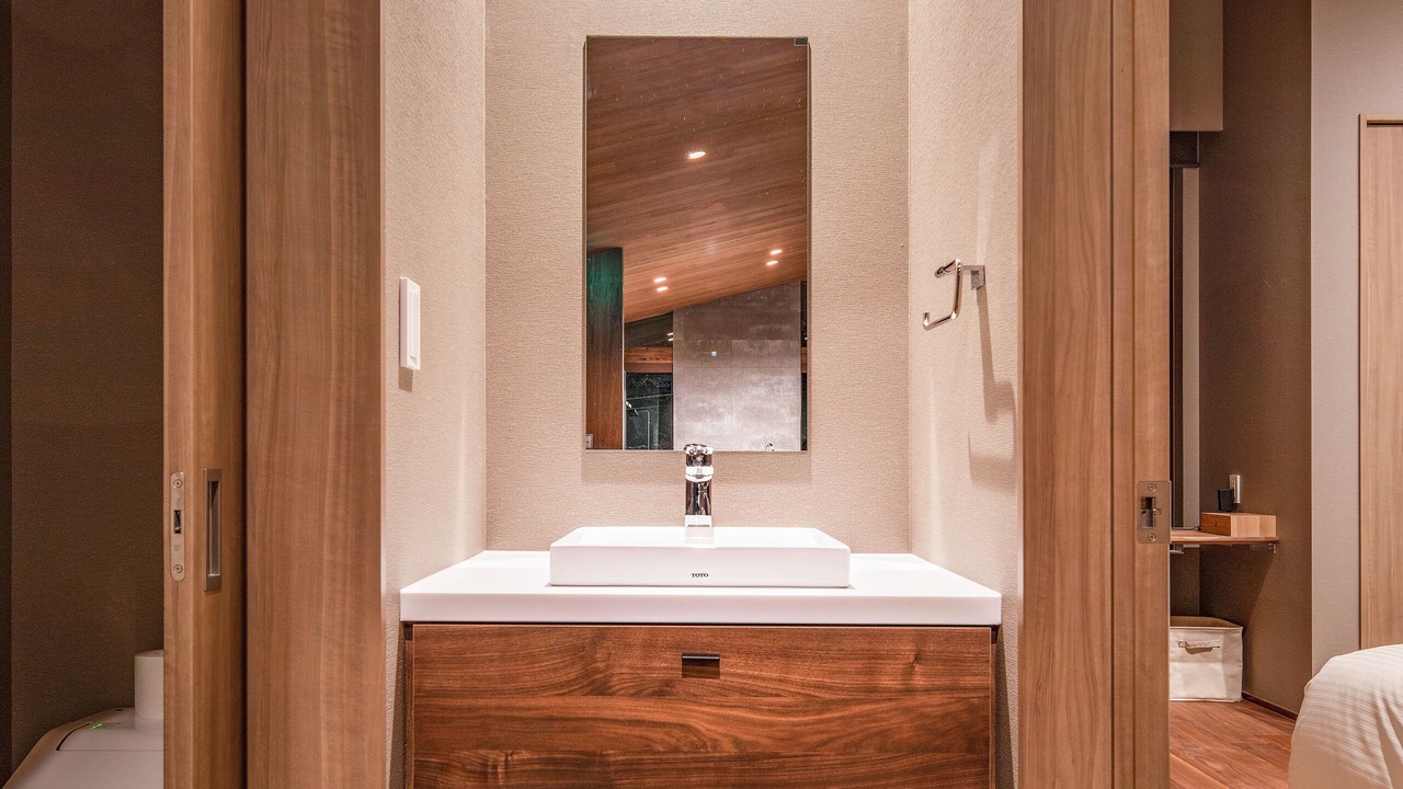 Photo of Bathroom in Echo Land