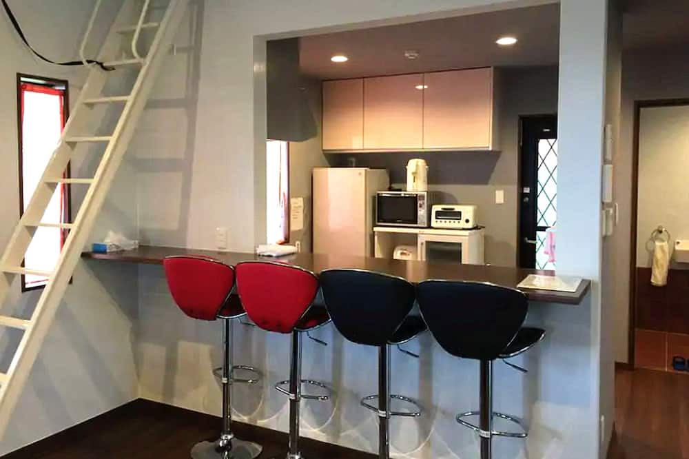 Photo of Livingroom in Shoshi