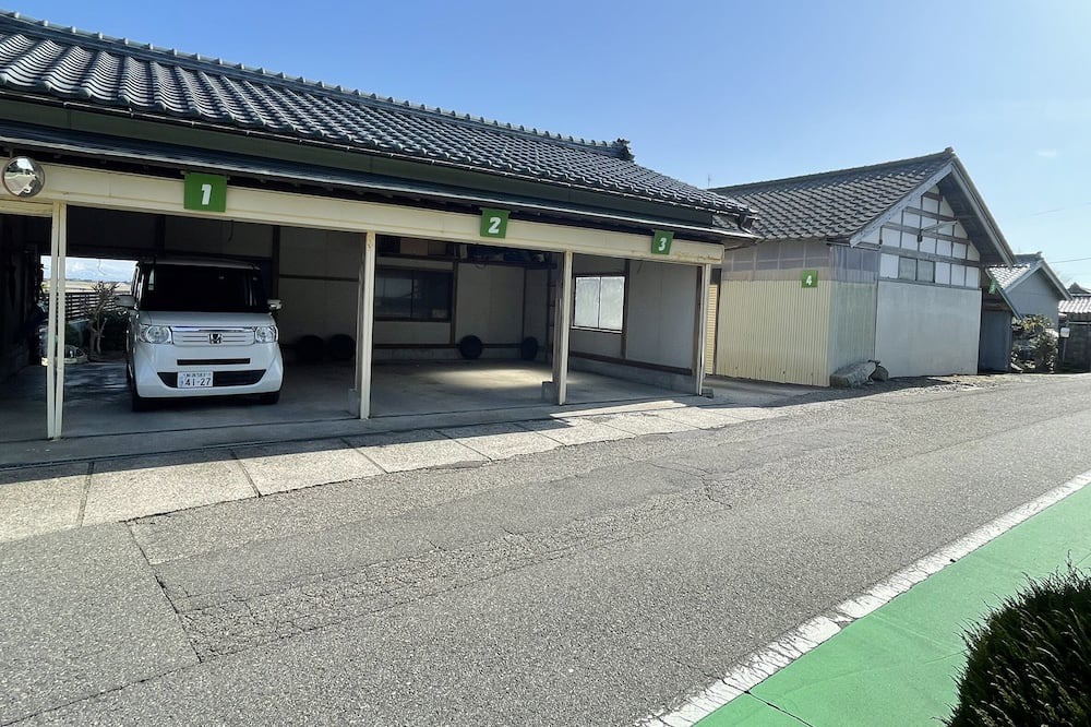 Photo of Outdoor in Nishi Ward