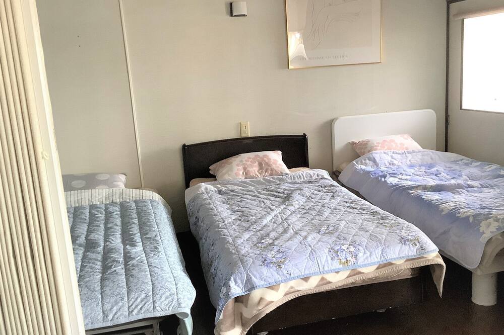 Photo of Bedroom in Nishi Ward