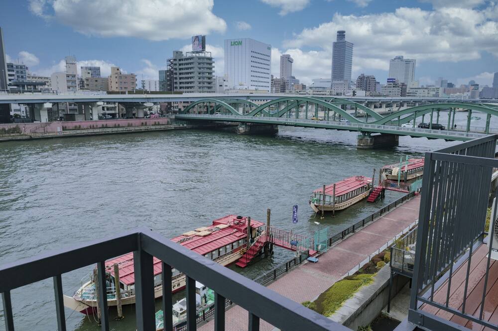 Photo of Patio Balcony in Komagata