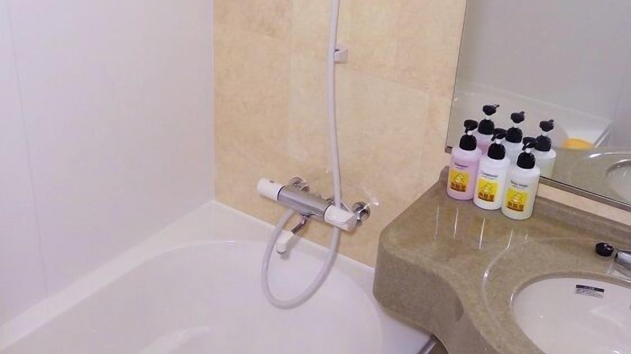 Photo of Bathroom in Suma Ward