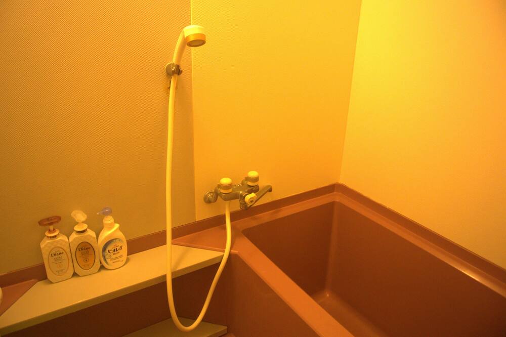 Photo of Bathroom in Onna