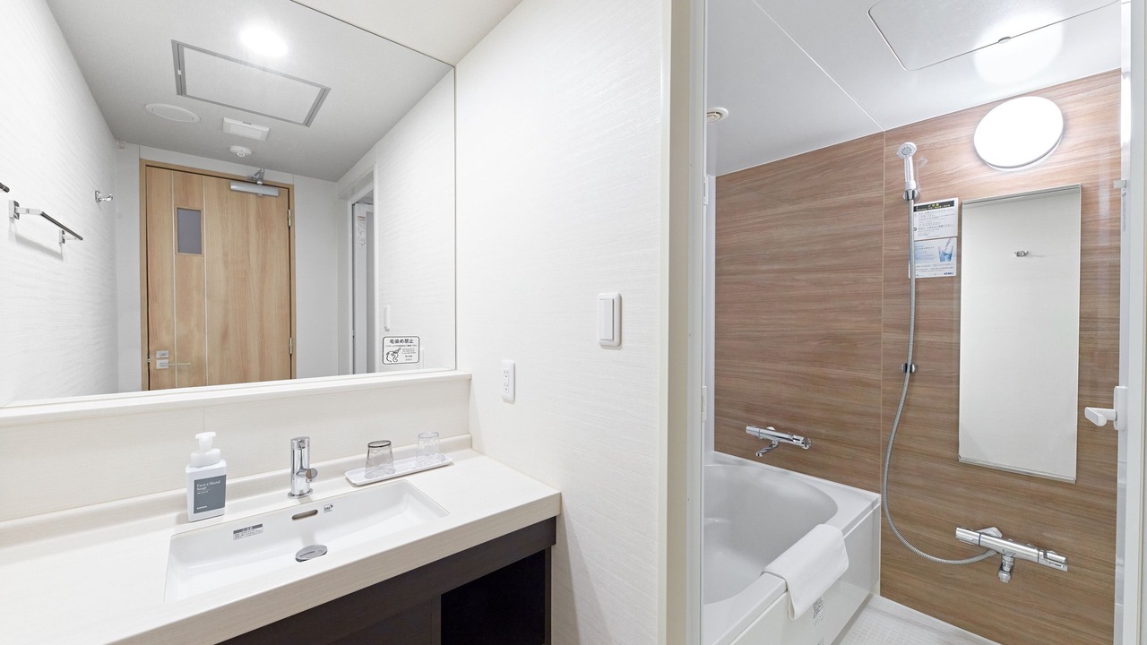 Photo of Bathroom in Higashishinsaibashi