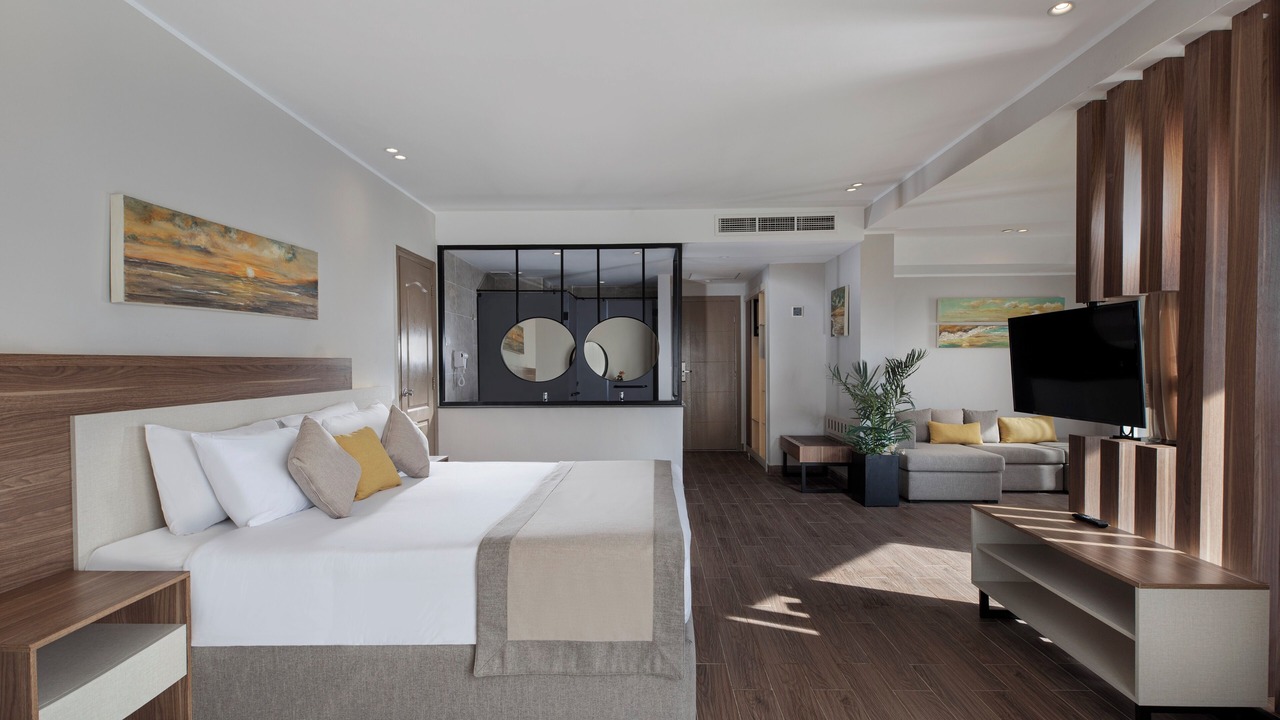 Photo of Bedroom in Sahl Hasheeh