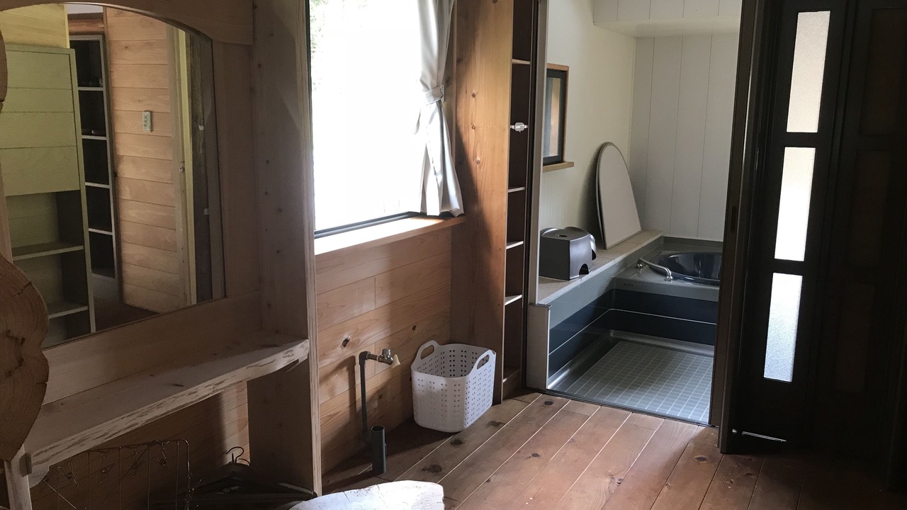 Photo of Bathroom in Toyo-cho