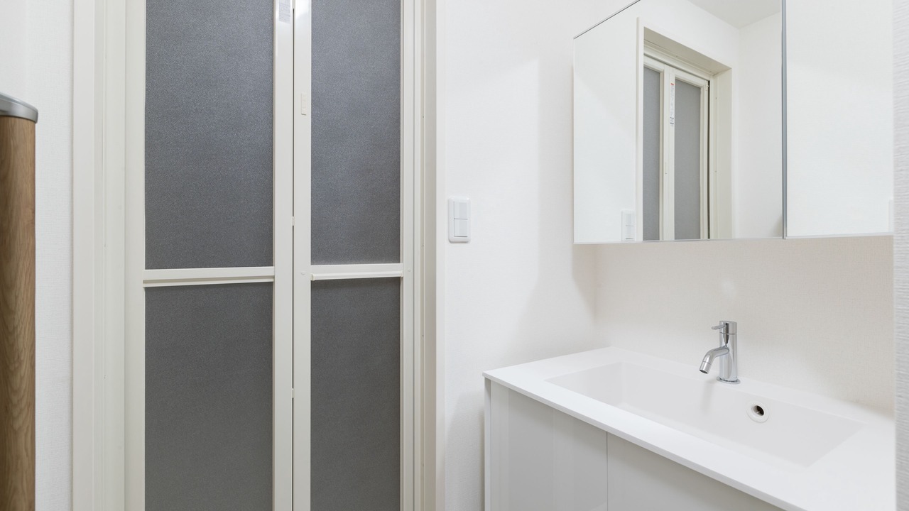 Photo of Bathroom in Karasumaoike