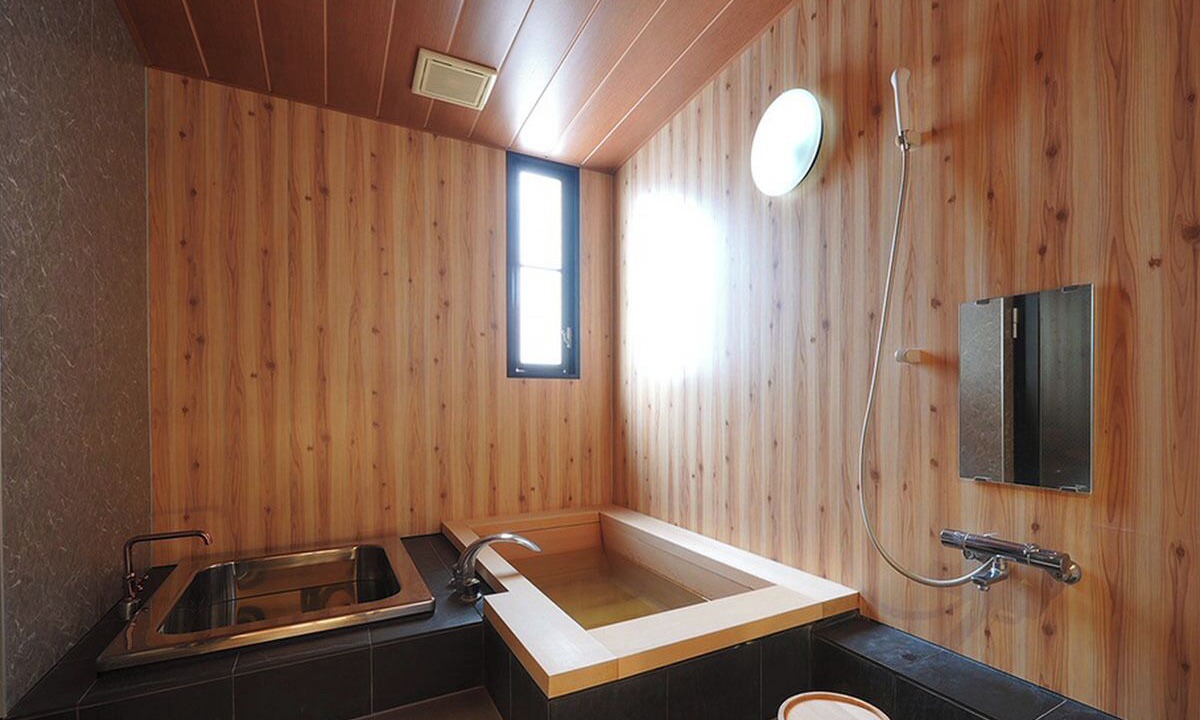 Photo of Bathroom in Tobe-cho