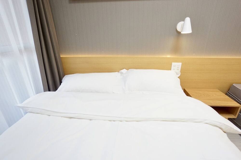 Photo of Bedroom in Nakamura