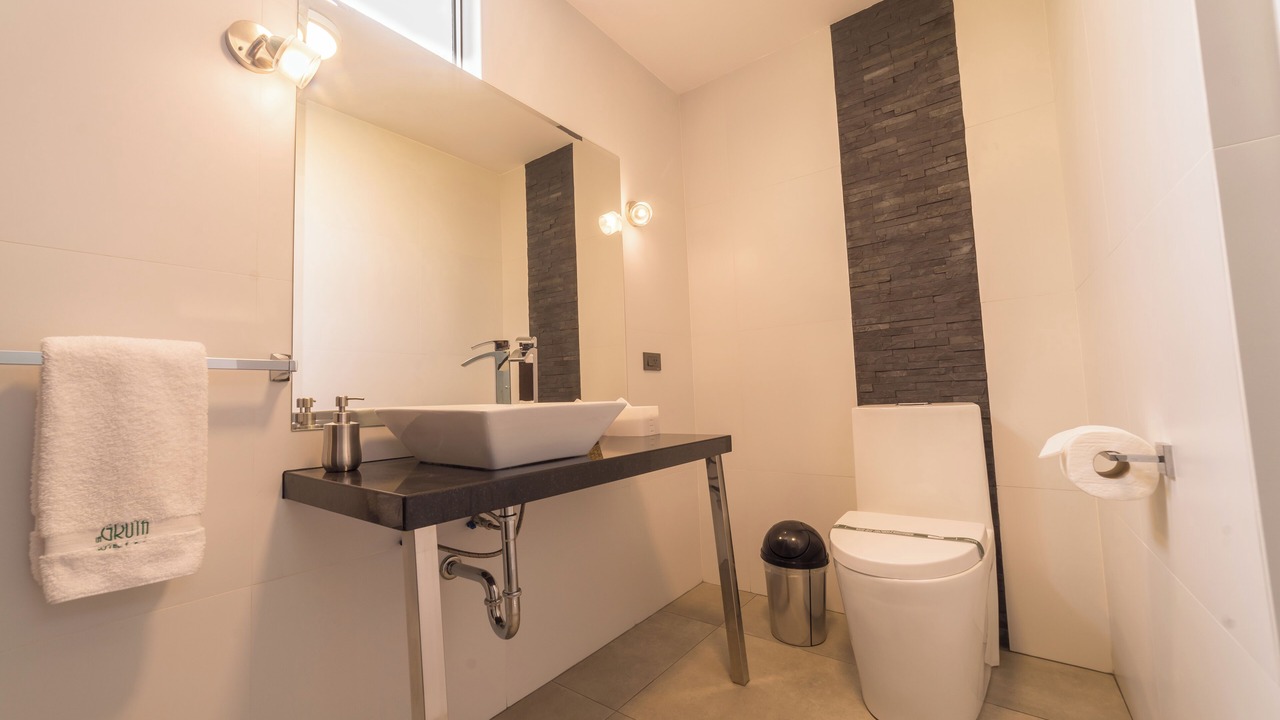 Photo of Bathroom in Historical Center