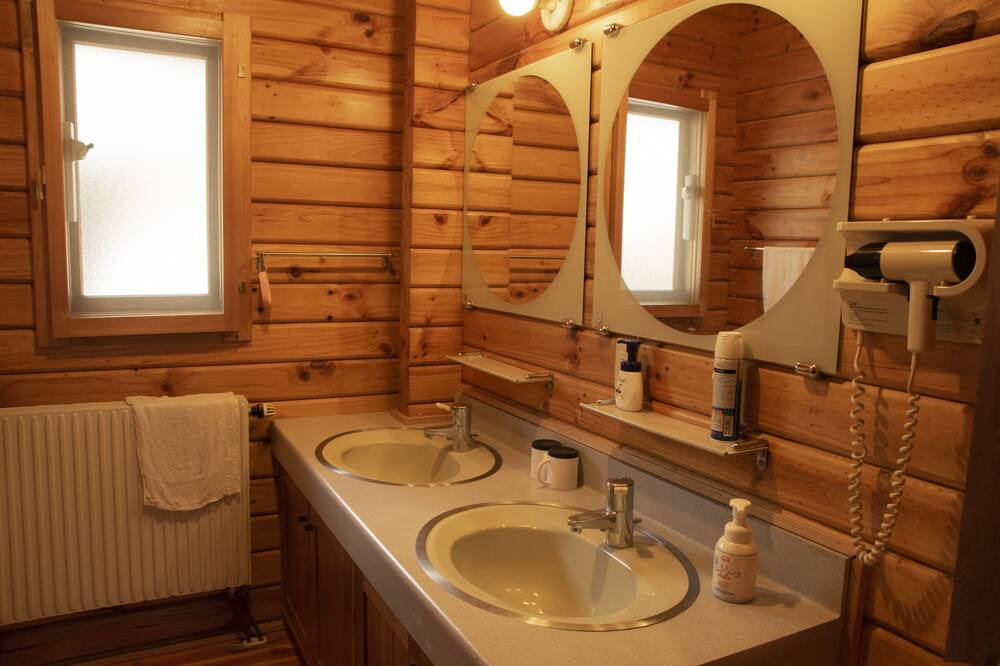 Photo of Bathroom in Iimori