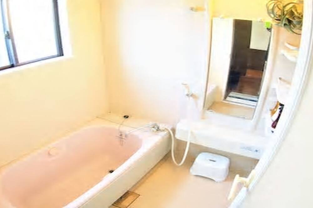 Photo of Bathroom in Tsuha