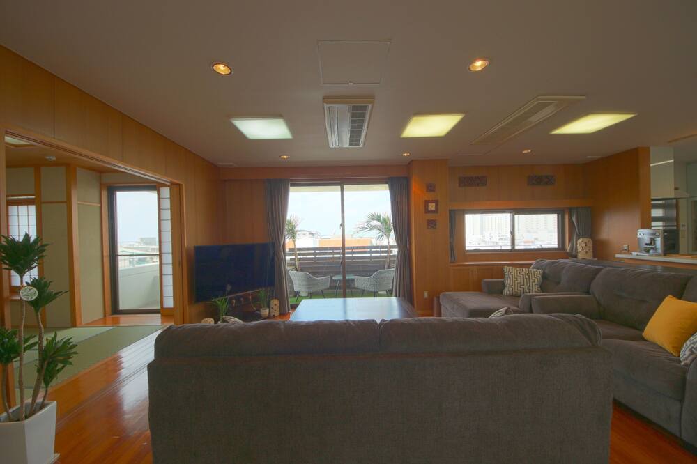 Photo of Livingroom in Ginowan